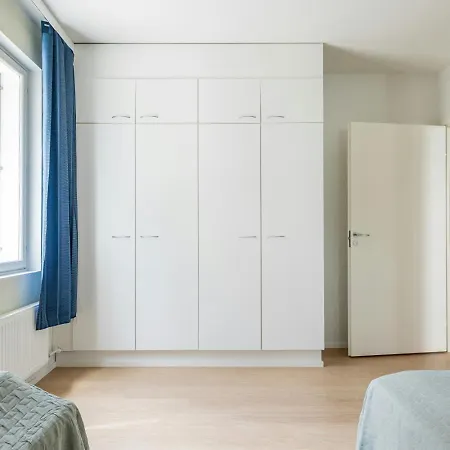 Spacious For 4 With Sauna Apartment